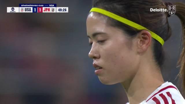 日本女足队员受伤退赛